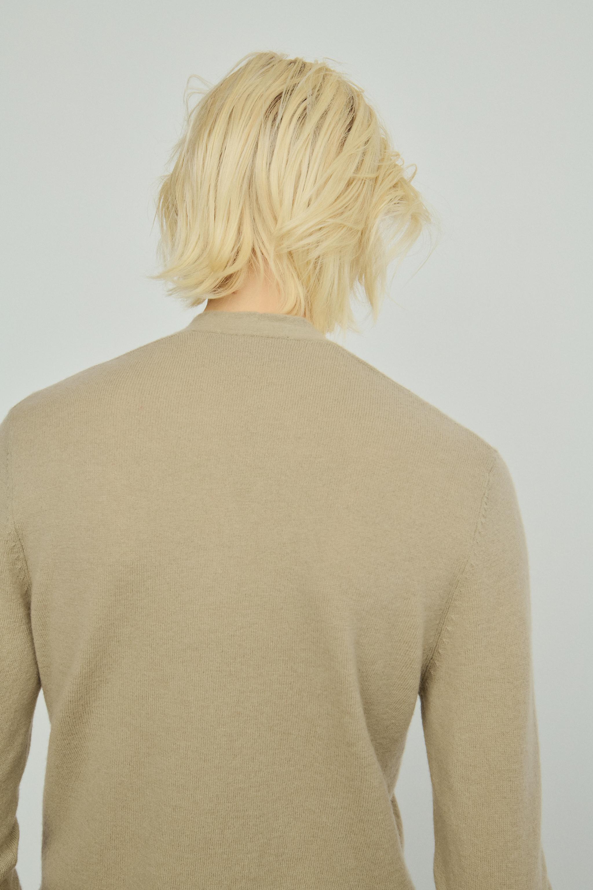 Женские куртки Zara 100% EXTRA-SOFT WOOL V-NECK JACKET — фото 3