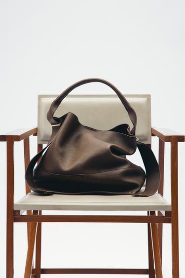 BOLSA MAXI SHOULDER BAG DE COURO - Marrom da Zara