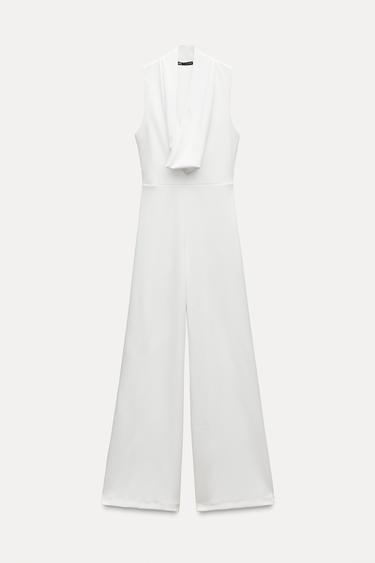 CRÊPE-OVERALL MIT WASSERFALLAUSSCHNITT - Weiß von Zara
