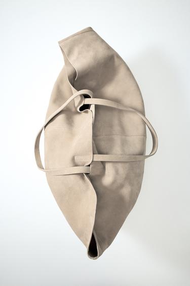 КҮДЕРІДЕН ЖАСАЛҒАН МАКСИ ТОУТ СӨМКЕ - ҚҰМ/ҚОҢЫР Zara компаниясынан