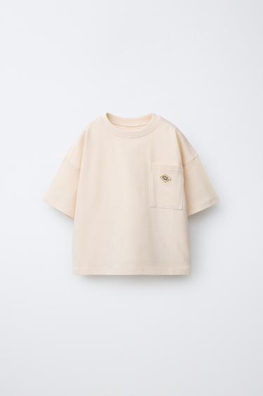 CAMISETA BOLSILLO PARCHE - Beige de Zara