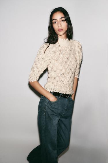 PULL ROMANTIQUE EN MAILLE CÔTELÉE - Écru de Zara - Image 4