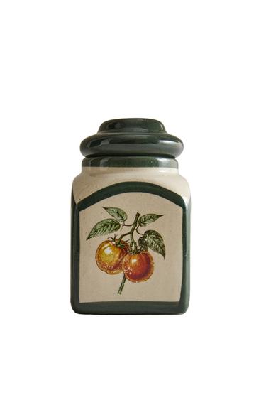 Zara (320 G) TOMATO FIELDS SCENTED CANDLE - RED
