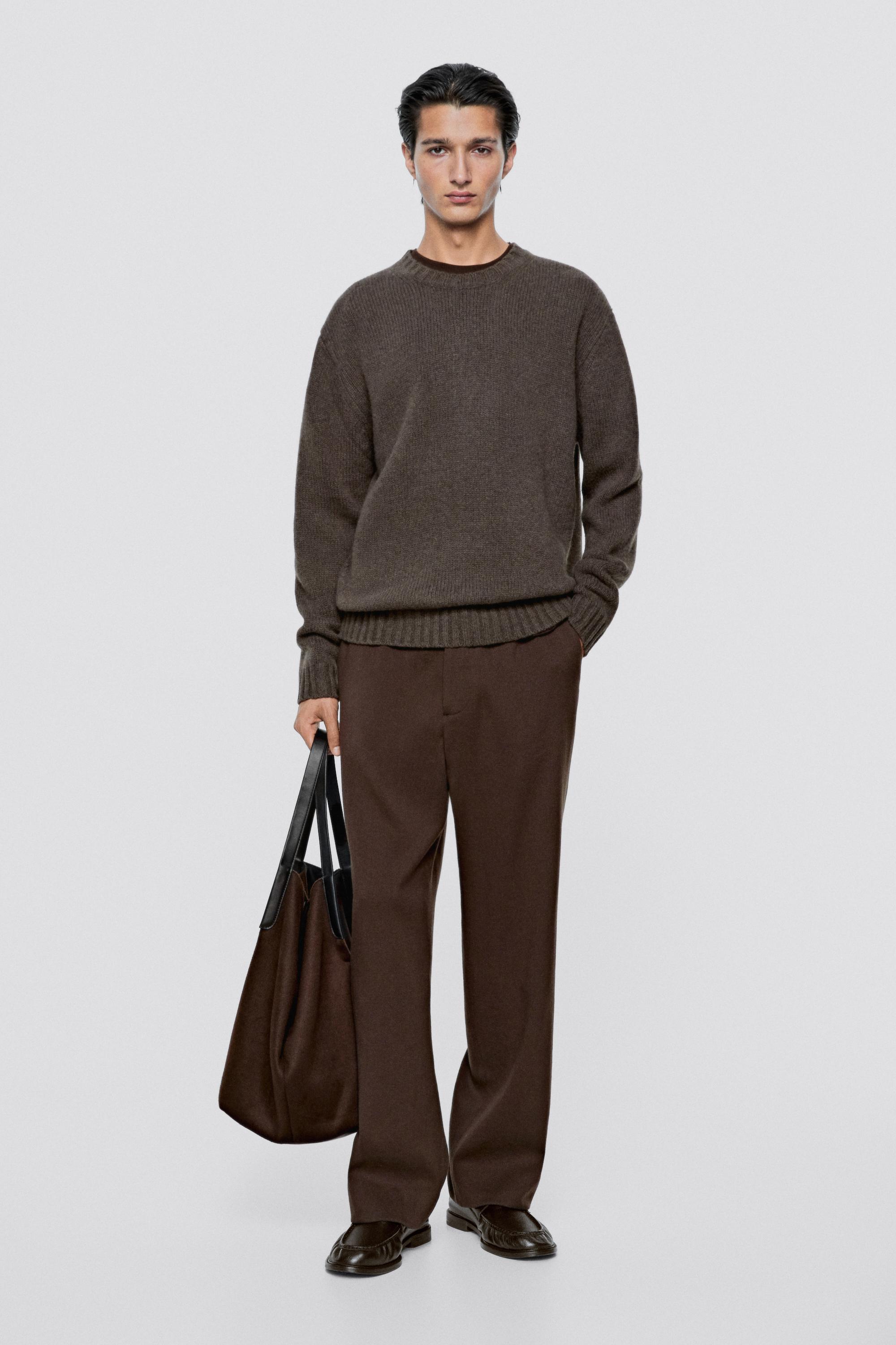 Knit sweater with round neck - LIMITED EDITION