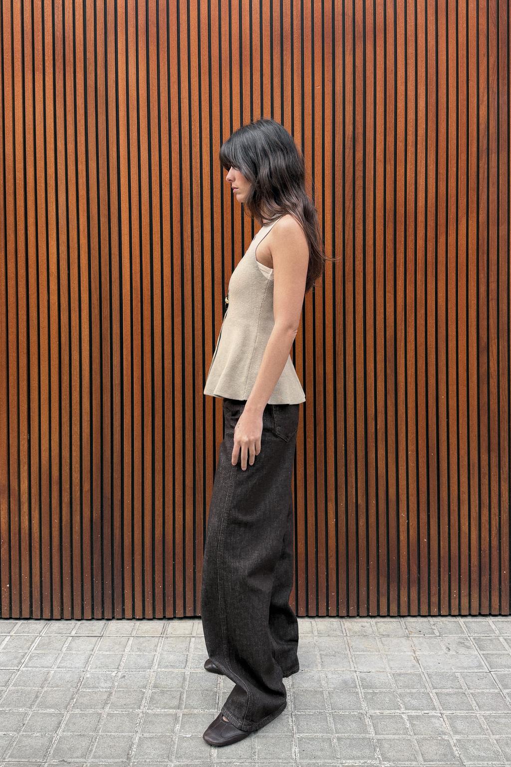 BUTTONED RIBBED PEPLUM TOP - image 2