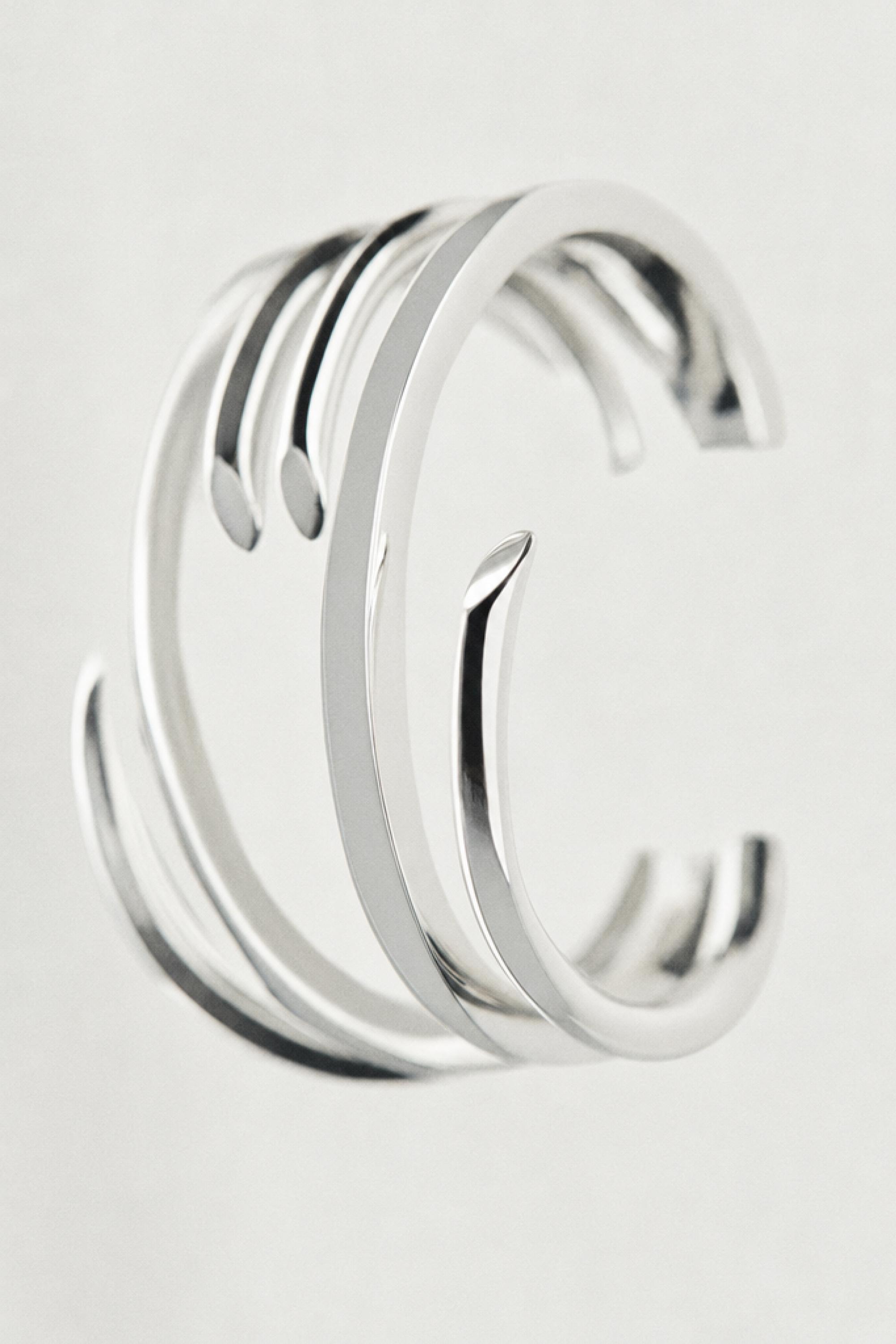 Spiral bracelet