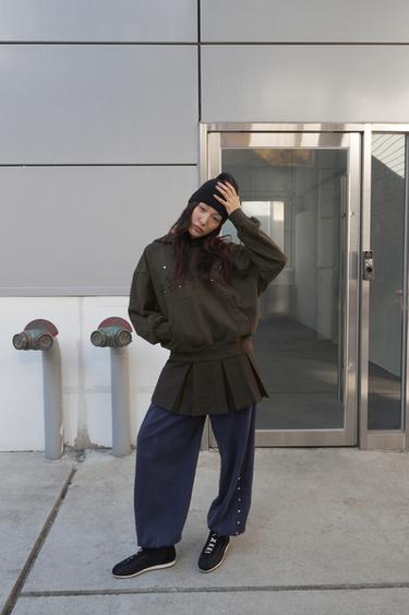 워싱 스타 스터드 스웨트셔츠 - Zara 다크 브라운