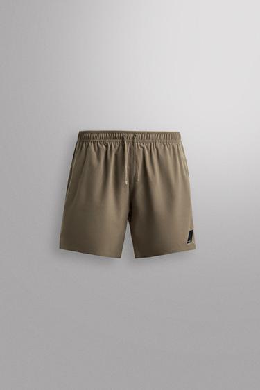 SHORT D'ENTRAÎNEMENT BASIQUE - Vert clair de Zara