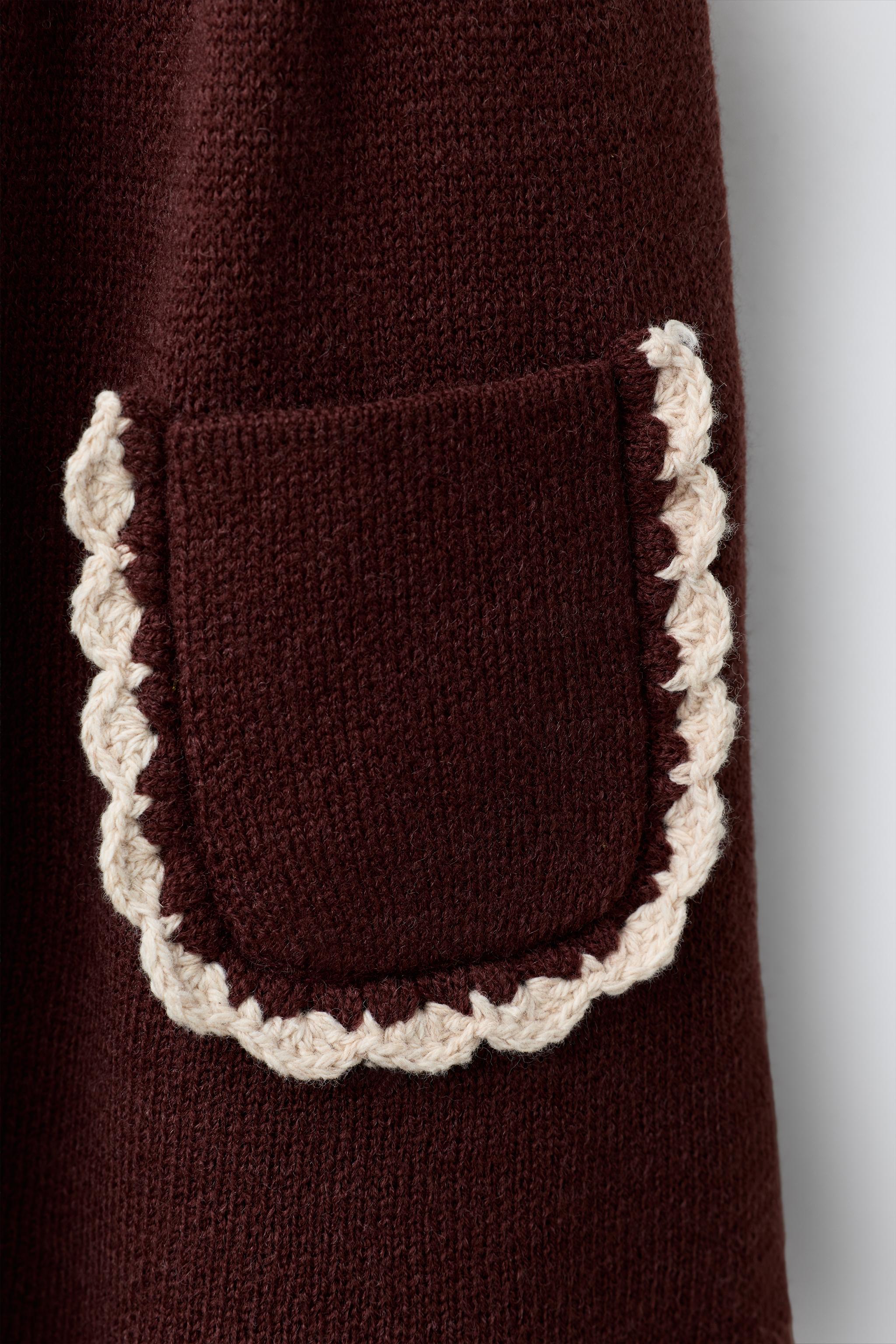 EMBROIDERED KNIT PINAFORE