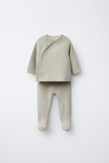 TEXTURED T-SHIRT AND GAITERS SET - Greenish by Zara - Image 0