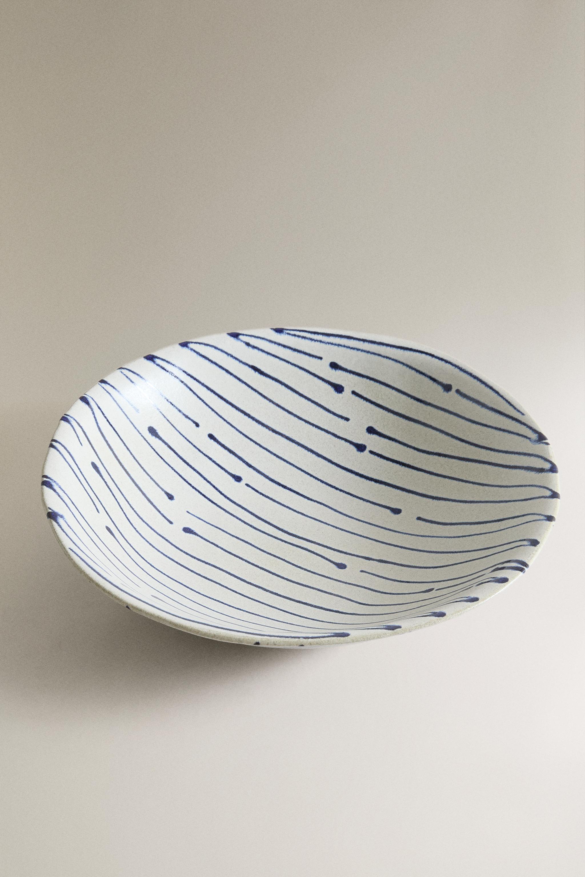 STRIPED EARTHENWARE SALAD BOWL — Blue / White