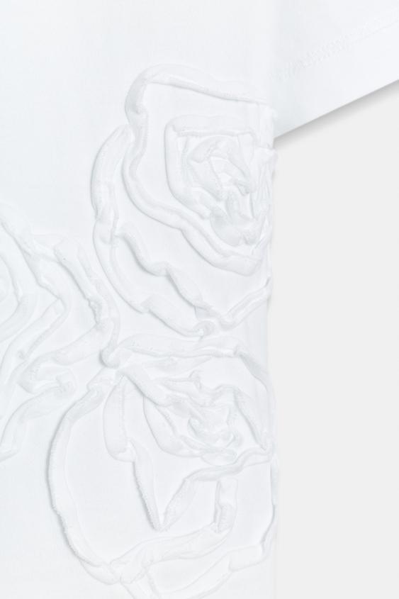 T-SHIRT FLEUR EN RELIEF - Blanc de Zara - Image 7