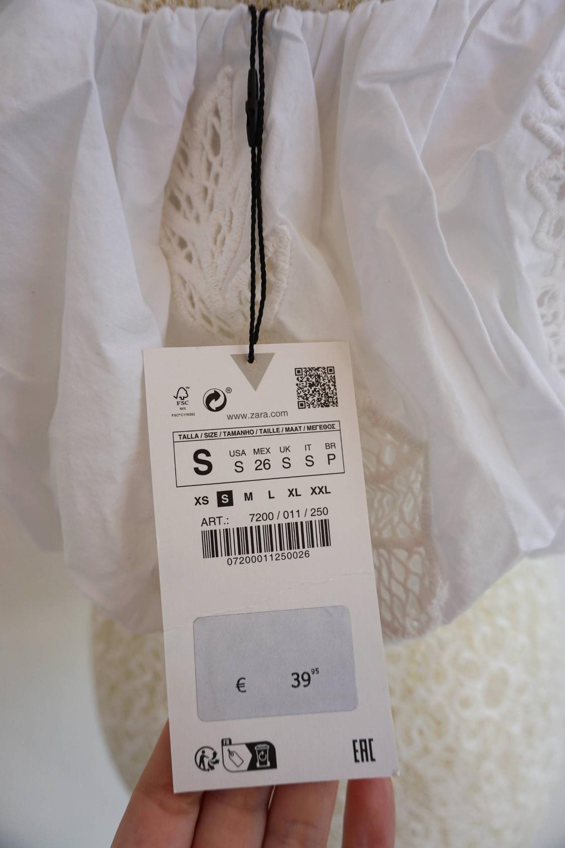 VOLUMINOUS TOP WITH CUTWORK EMBROIDERY - Image 5