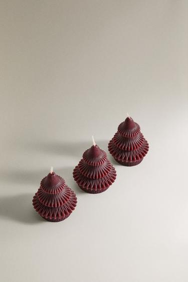 PACK OF GINGERBREAD SCENTED TREE CANDLES (PACK OF 3) - Red by Zara