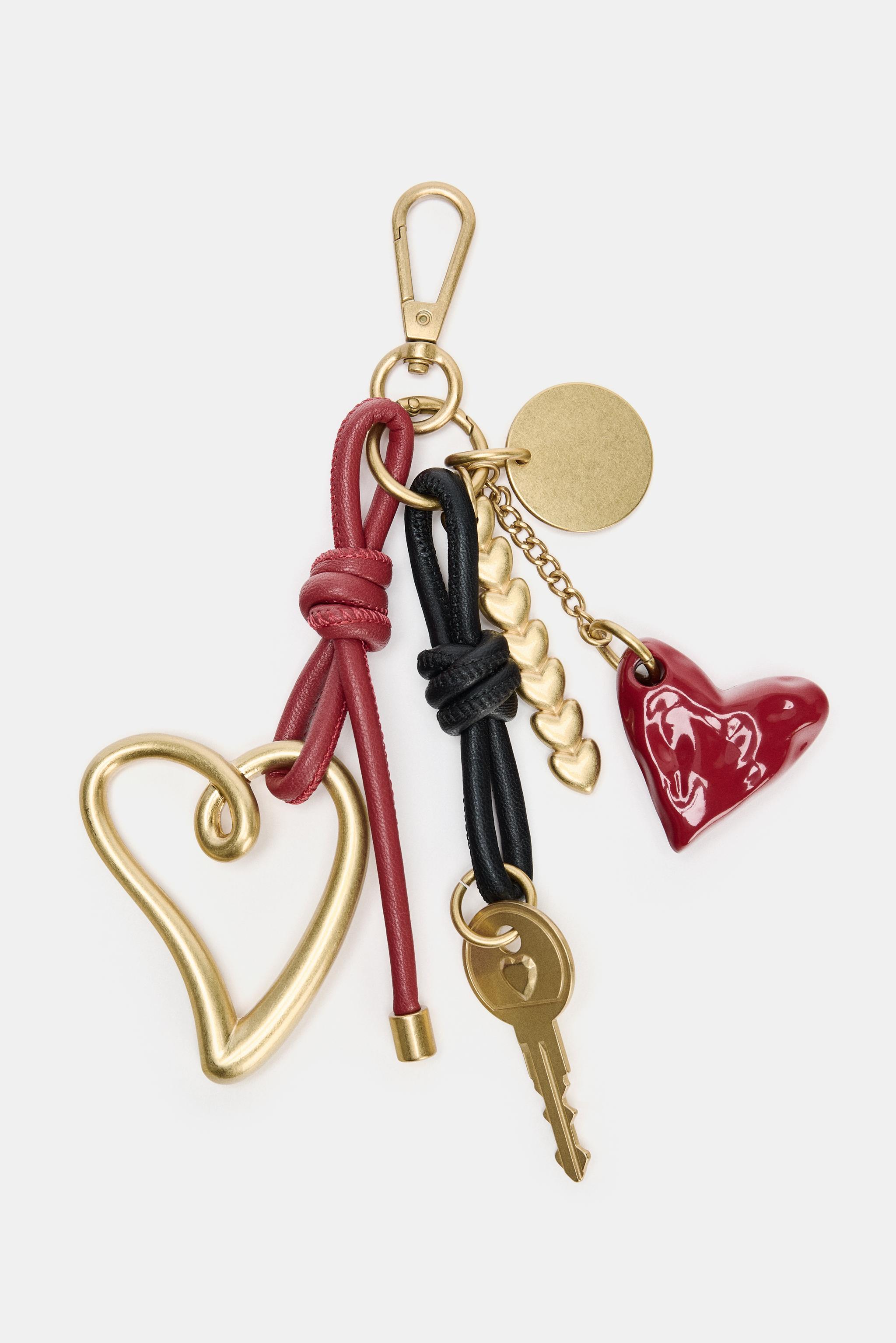 ZARA ハートチャームゴールドチェーンベルト ZARA チェーン ベルト ハートチャーム - メルカリ