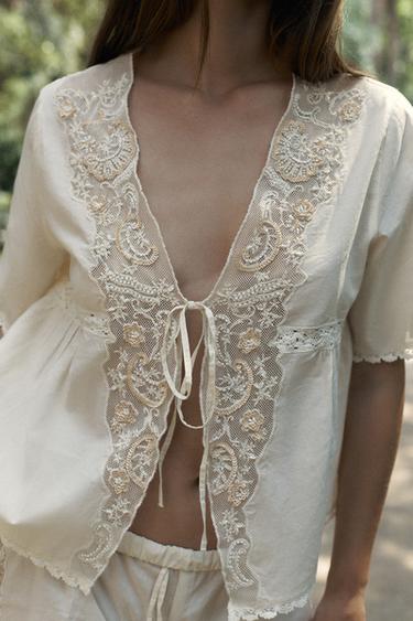 LIMITED EDITION İŞLEMELİ BONCUKLU TOP