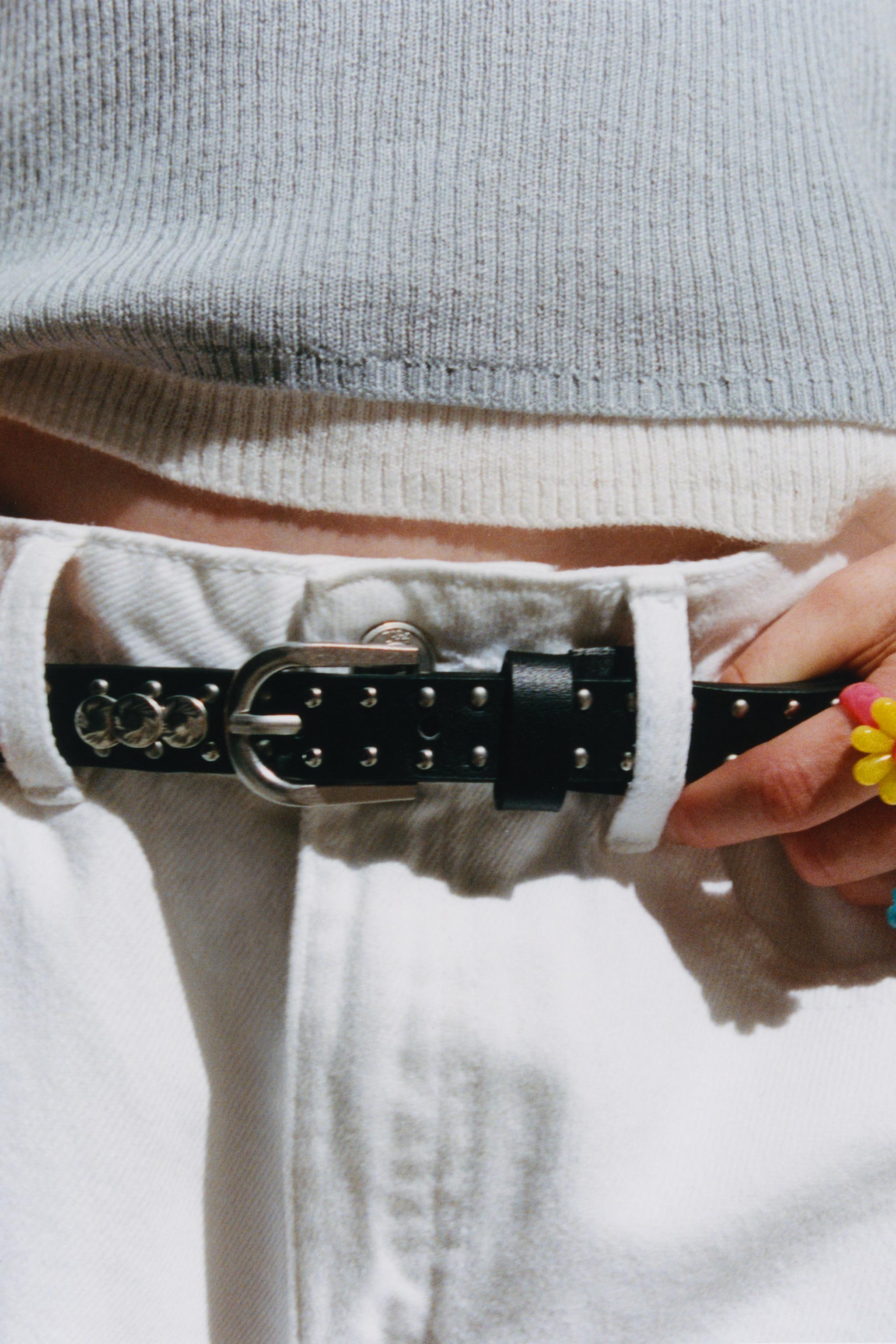 CEINTURE À CLOUS