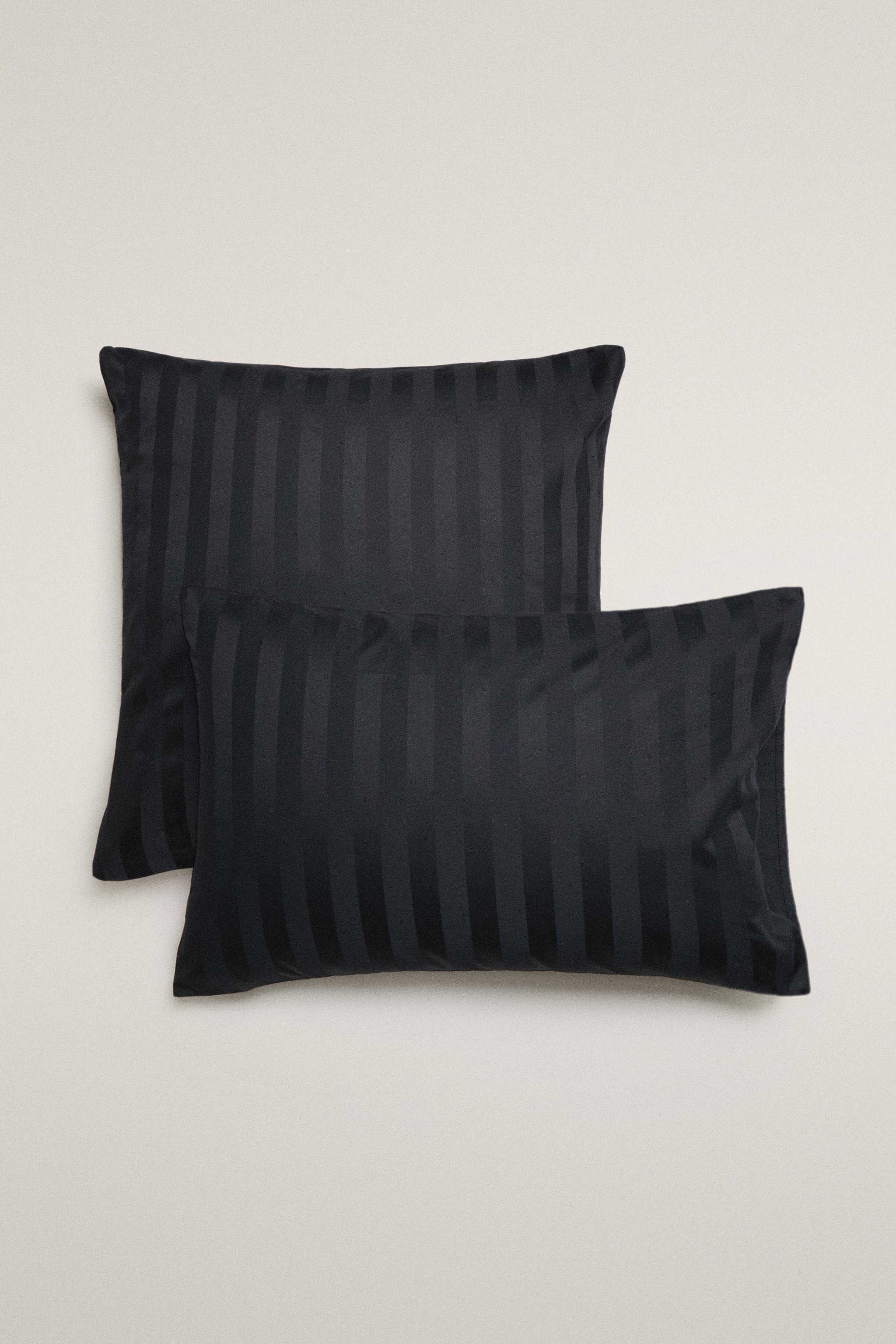 STRIPED SATEEN PILLOWCASE (500 THREAD COUNT) — MIDNIGHT BLUE