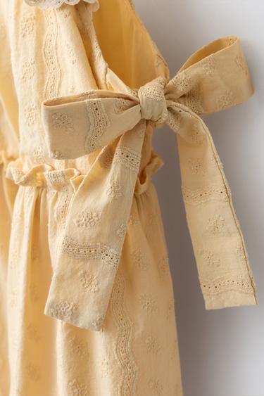 ROBE À LAÇAGES ET DENTELLE - Jaune de Zara - Image 3