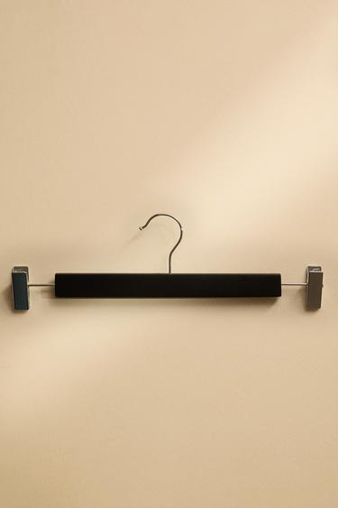 WOODEN SKIRT HANGER (SET OF 3) - Black by Zara