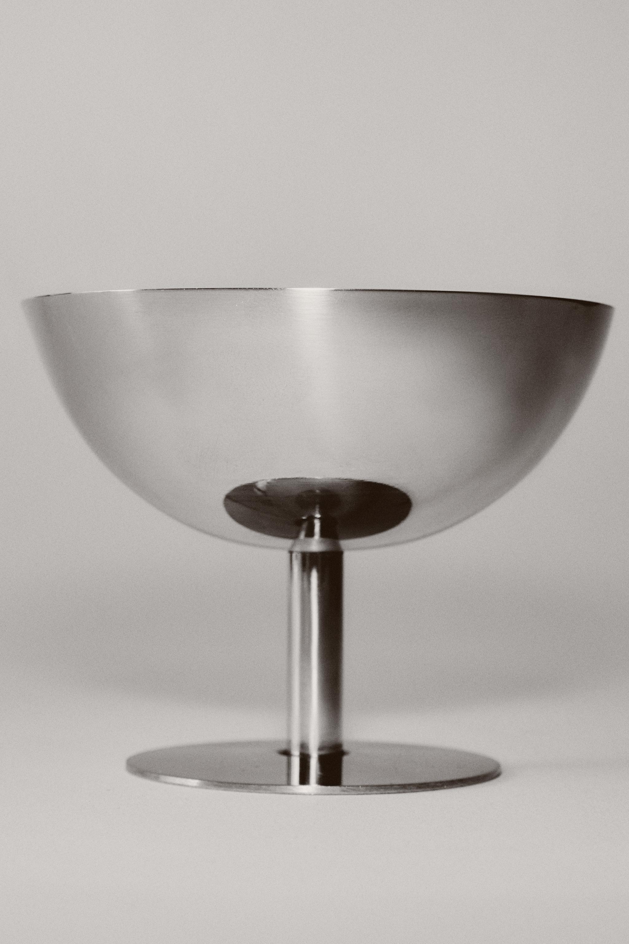 LOW STAINLESS STEEL ICE-CREAM CUP — Silver