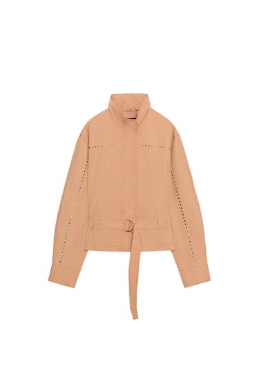 CHAQUETA TACHAS CINTURÓN - Melocotón de Zara
