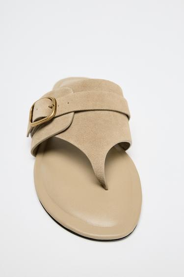 SANDALES À BOUCLE EN CROÛTE DE CUIR - Marron sable de Zara - Image 3