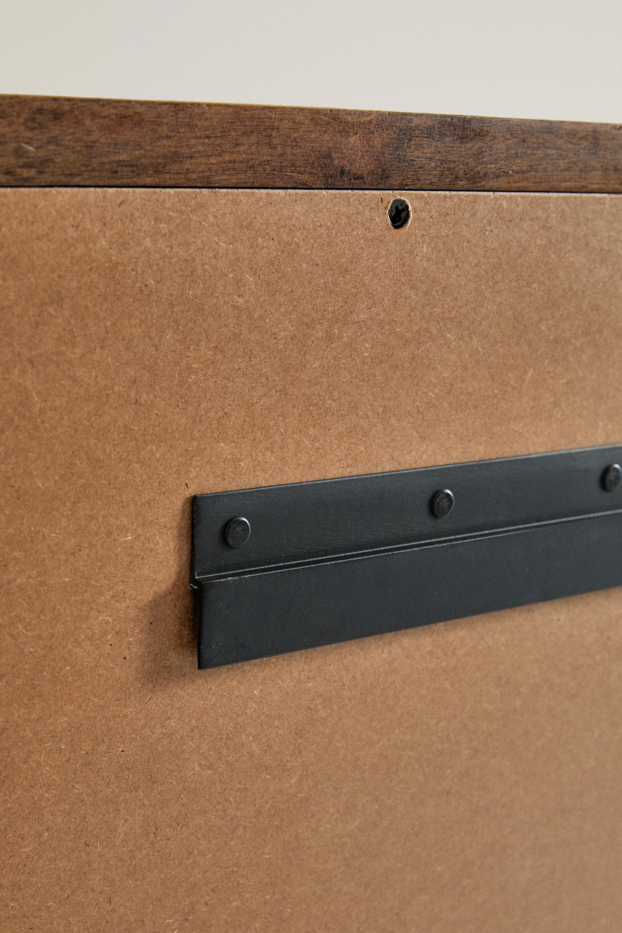 WOODEN BORDER MIRROR