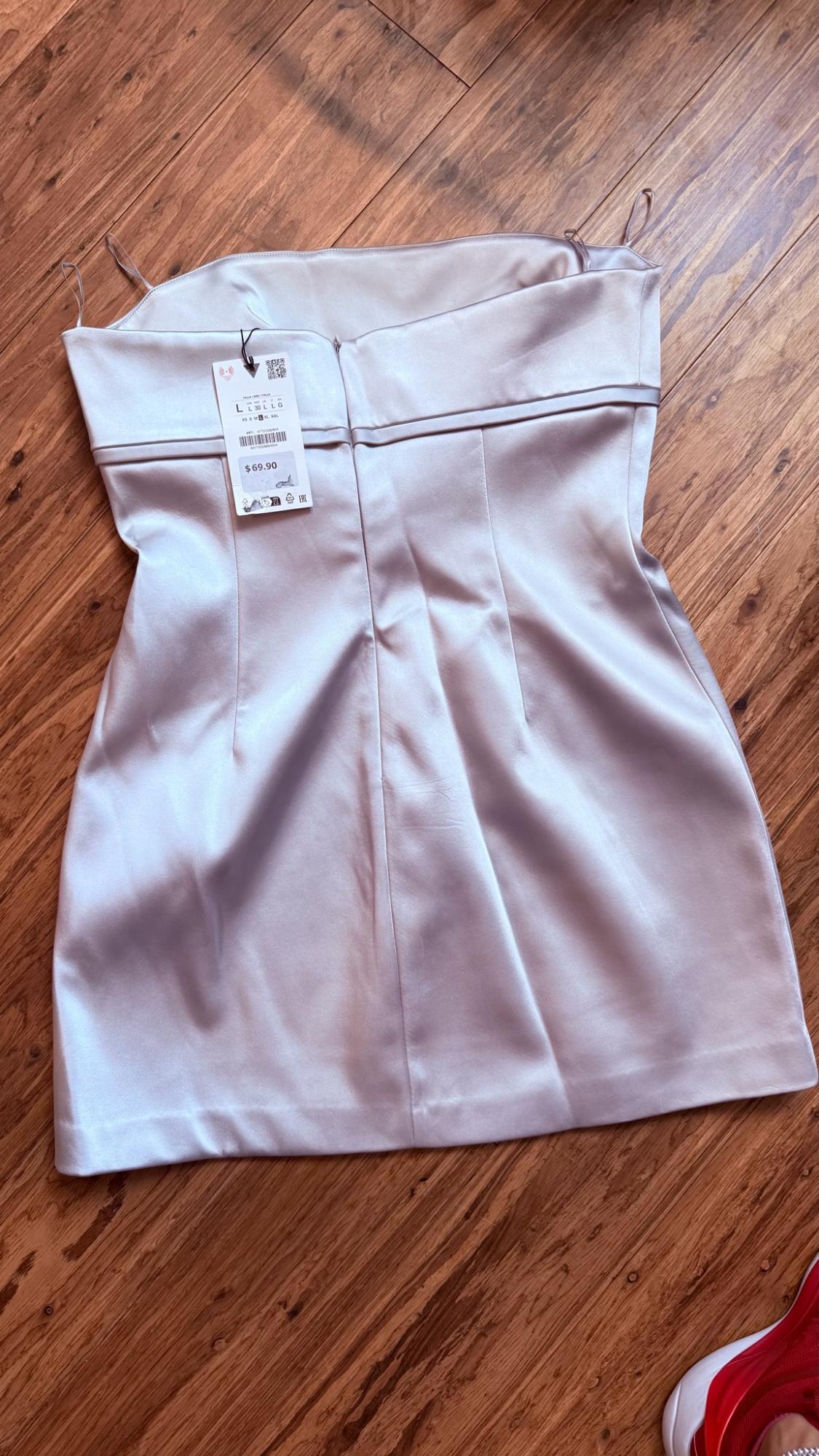 STRAPLESS SATIN DRESS WITH BOW - Image 2
