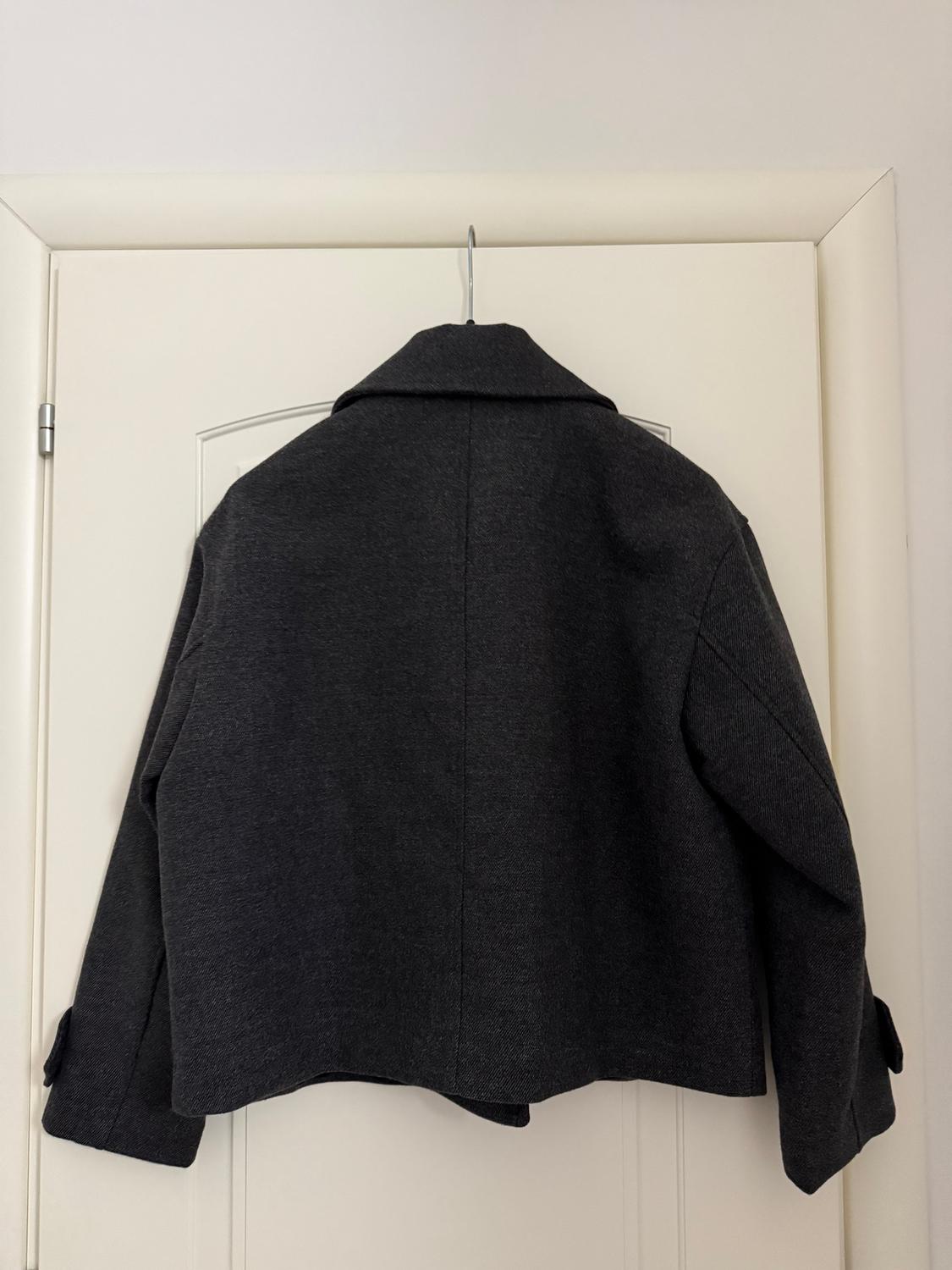 SOFT DOUBLE-BREASTED SHORT COAT - Image 2