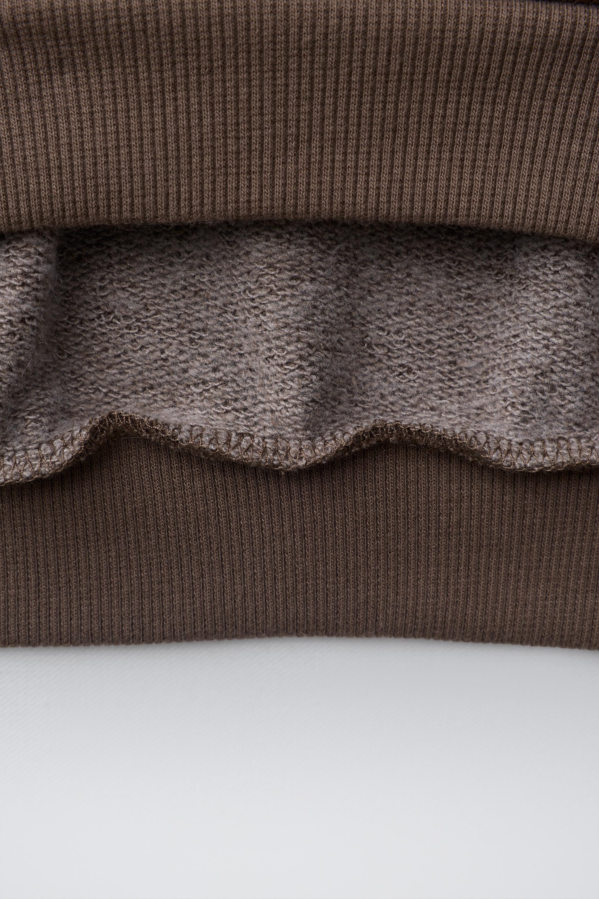 MARIO BROS. ™ © NINTENDO GRAPHIC HOODIE