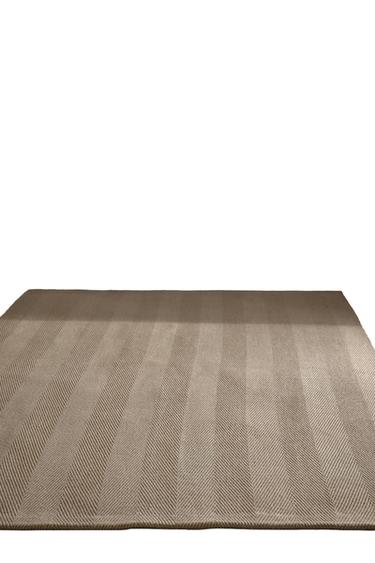 RUG 02 - Kaki de Zara