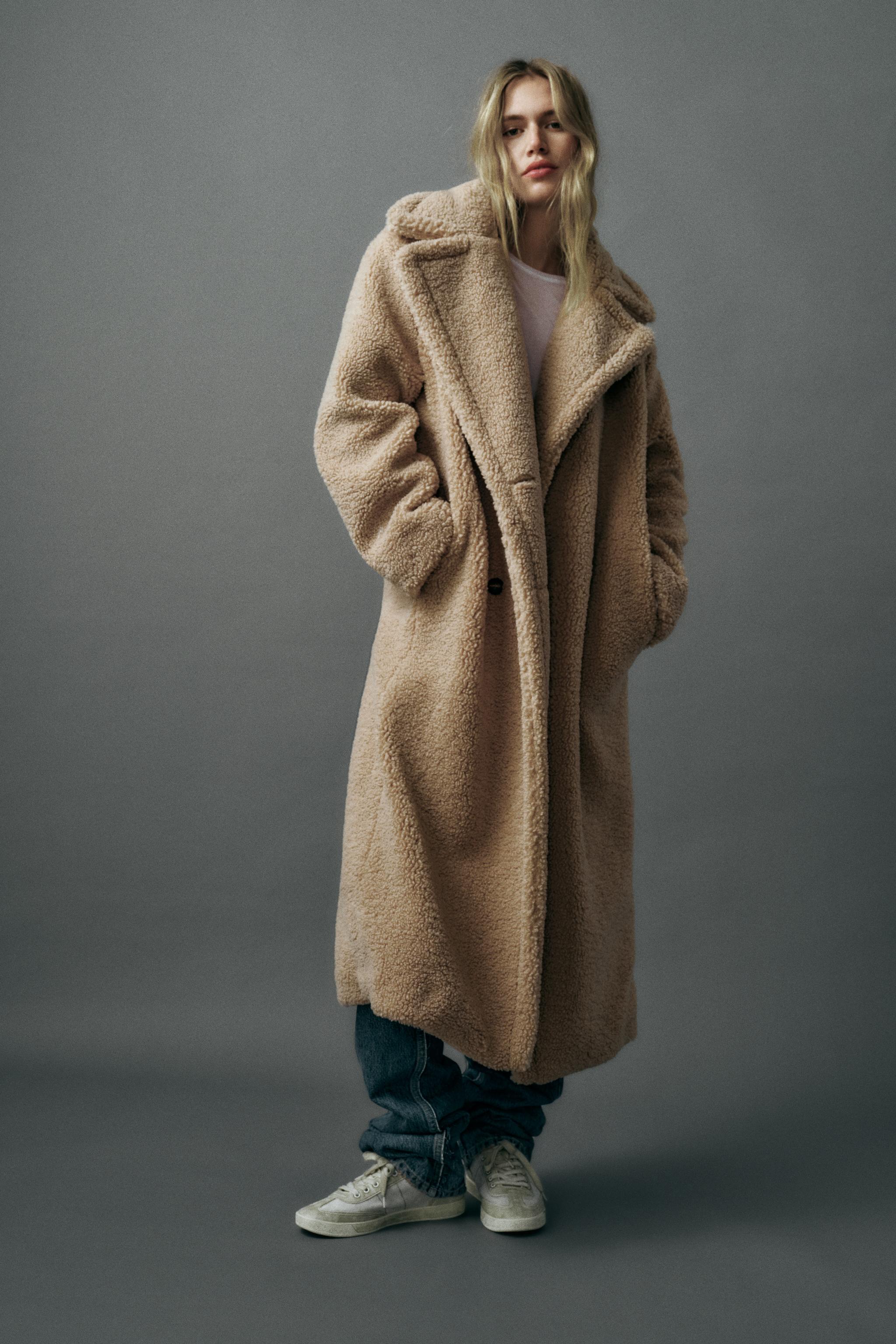 EXTRA LONG FAUX SHEARLING COAT - Straw