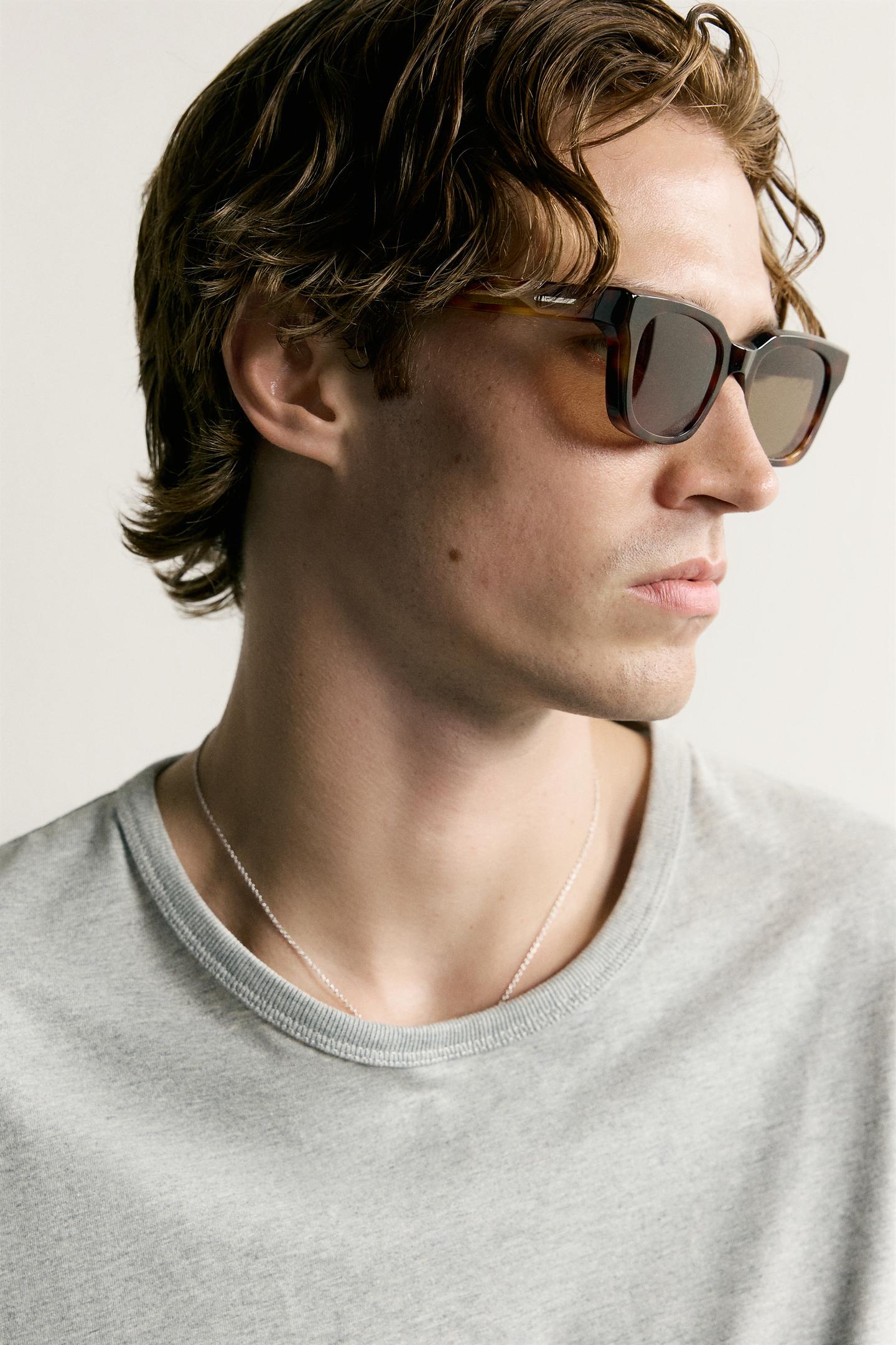Мужские солнцезащитные очки Zara Rectangular Sunglasses, цвет: Черепаховый ракушечный — фото 2