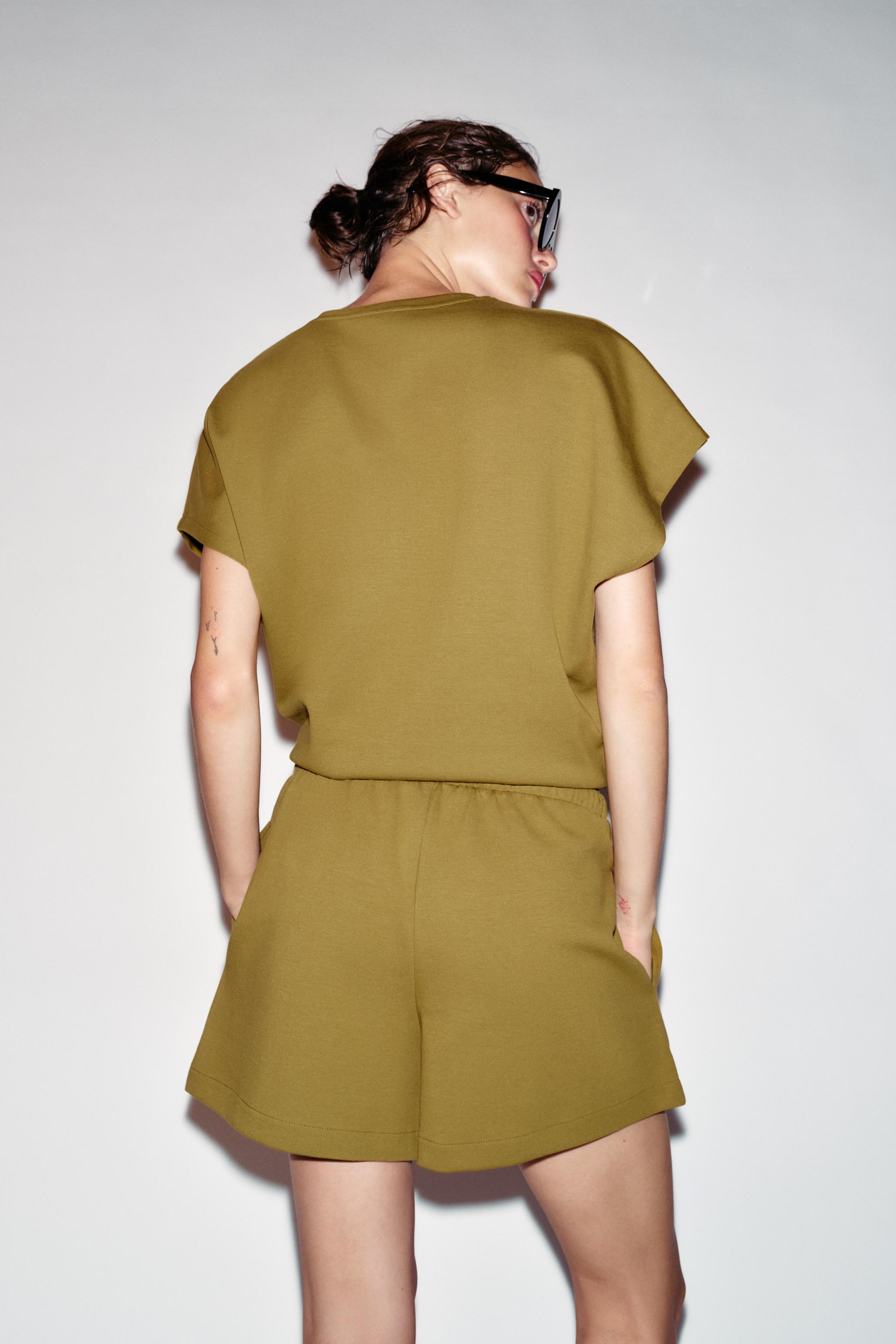 SHORT SLEEVE INTERLOCK T-SHIRT
