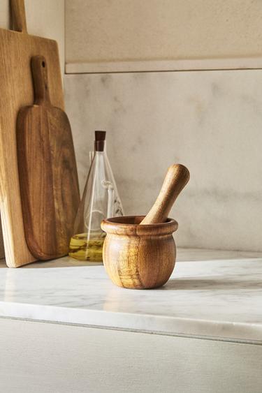 WOODEN PESTLE AND MORTAR - Light beige by Zara - Image 6