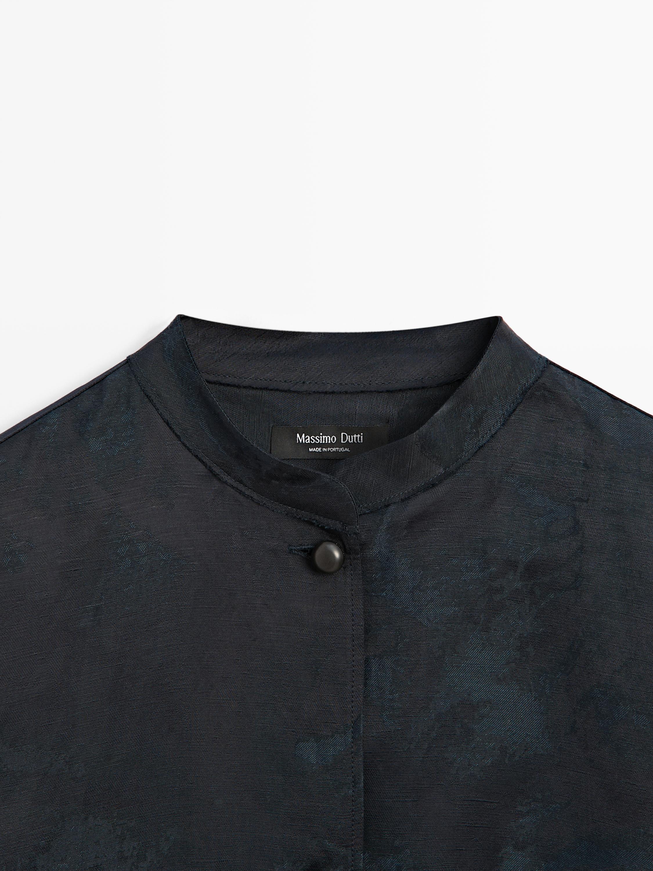 Flowing jacquard shirt