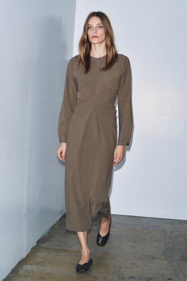 ROBE MI-LONGUE DRAPÉE ZW COLLECTION - Marron clair de Zara - Image 1