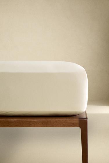 SÁBANA BAJERA ALGODÓN PERCAL | 40 CM ALTO (200 HILOS) - Beige de Zara