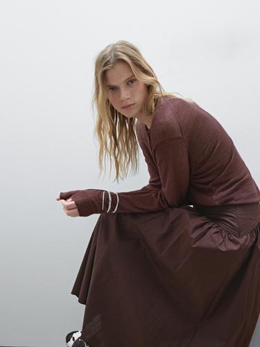 Zara Linen V-neck knit sweater - various