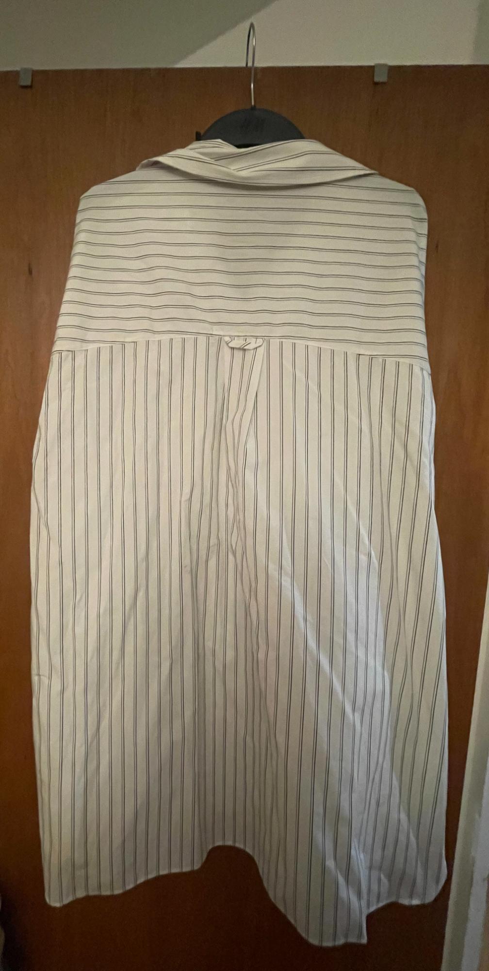 OVERSIZED WOMENS STRIPPED SHIRT - Image 3