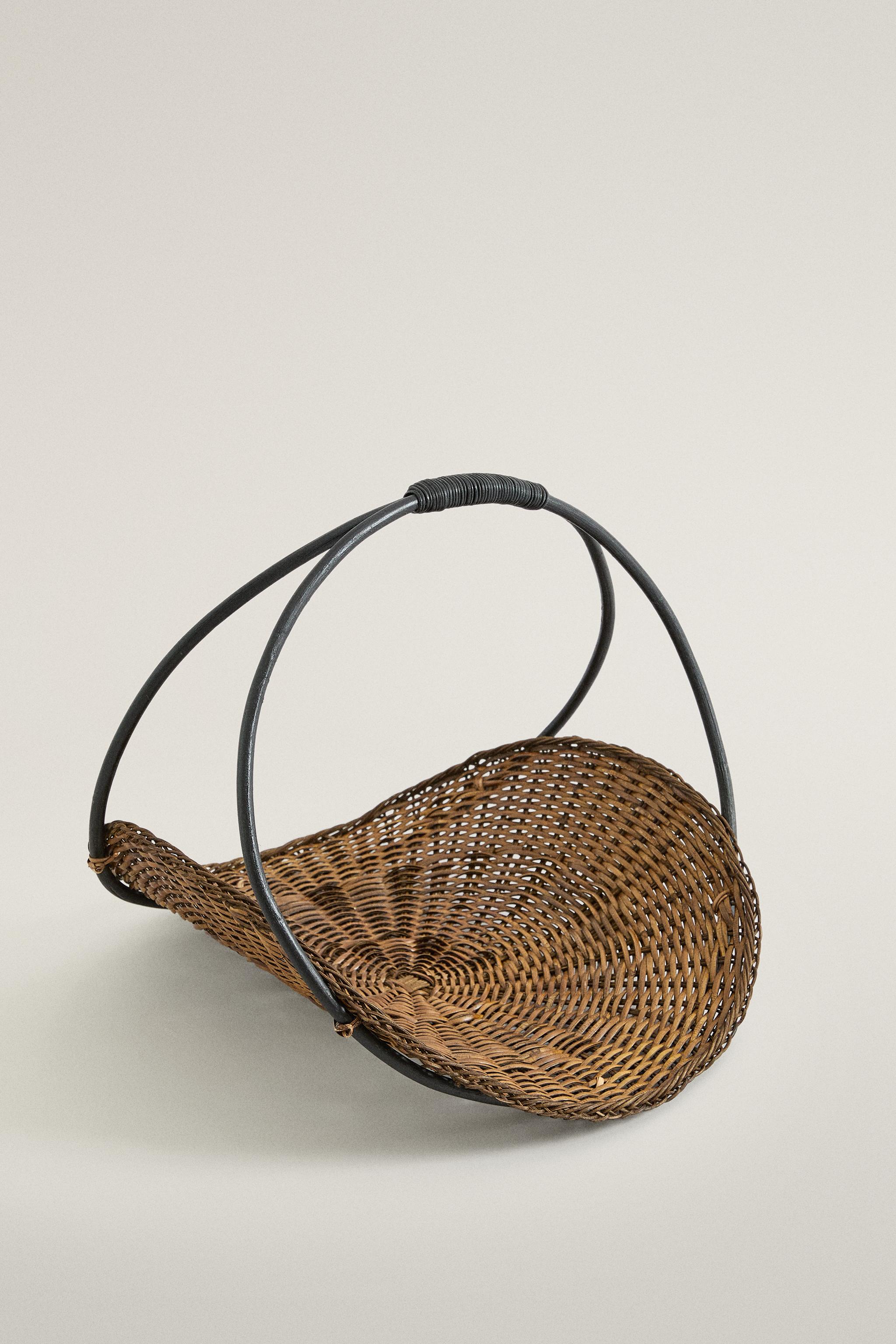 RATTAN AND BAMBOO FLOWER BASKET