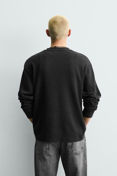 T-SHIRT COL TUNISIEN GAUFRÉ - Anthracite foncé de Zara - Image 2