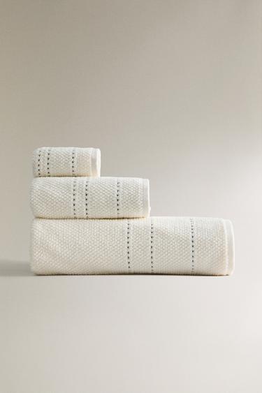 RICE STITCH BATH TOWEL - Oyster-white by Zara - Image 0