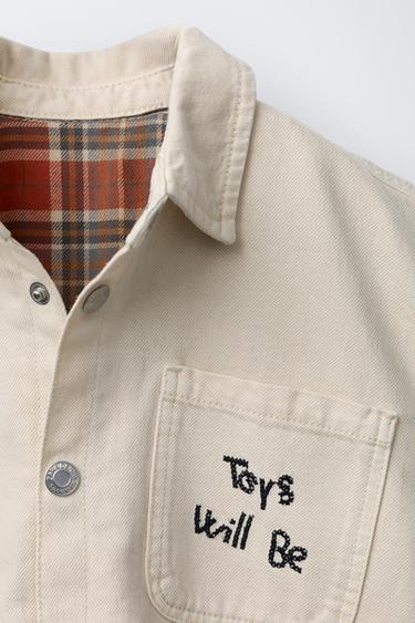 SURCHEMISE EN SERGÉ BRODERIES TOY STORY © DISNEY PIXAR - Écru de Zara - Image 2