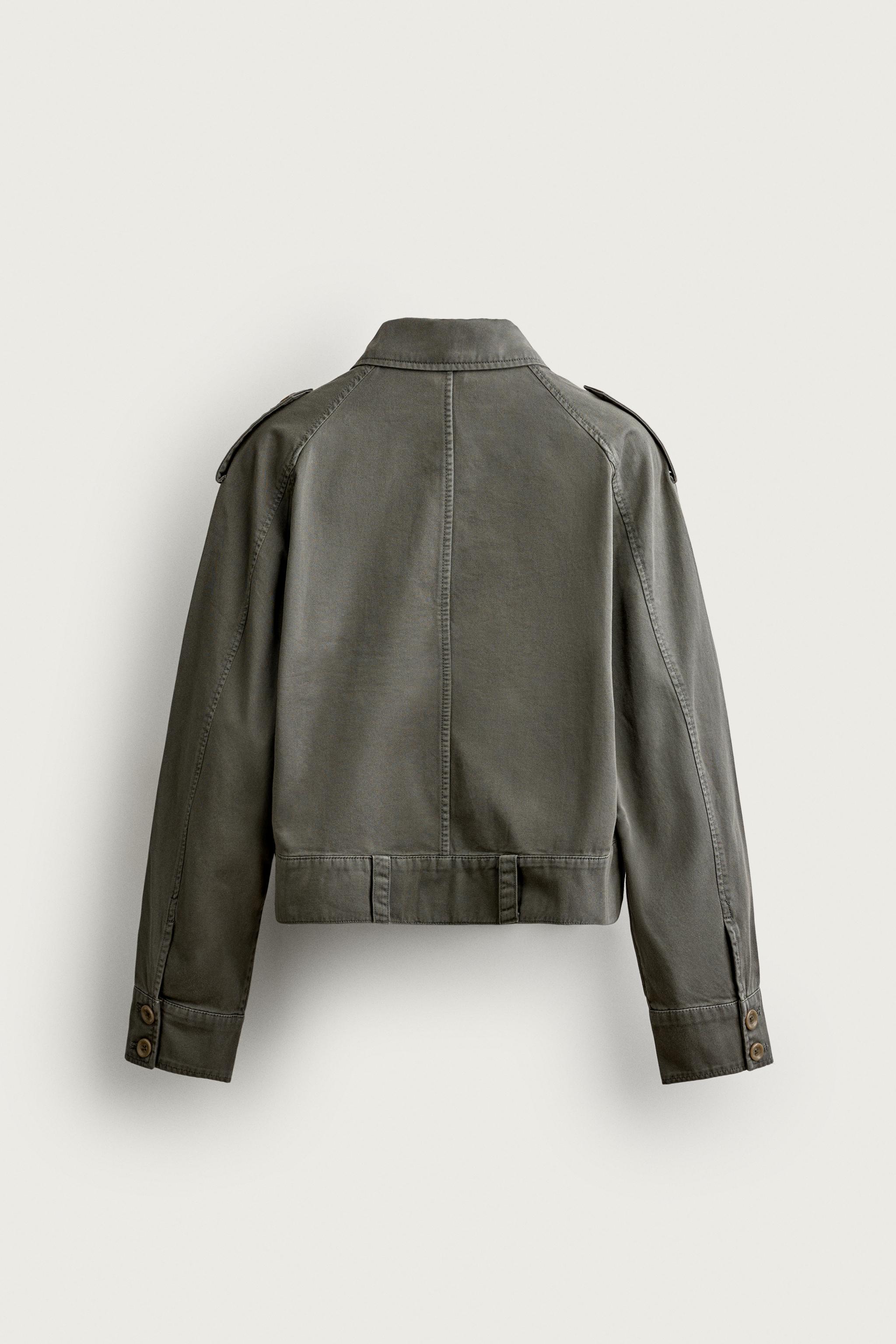 Zara APOLET DETAYLI CROP CEKET görsel 8