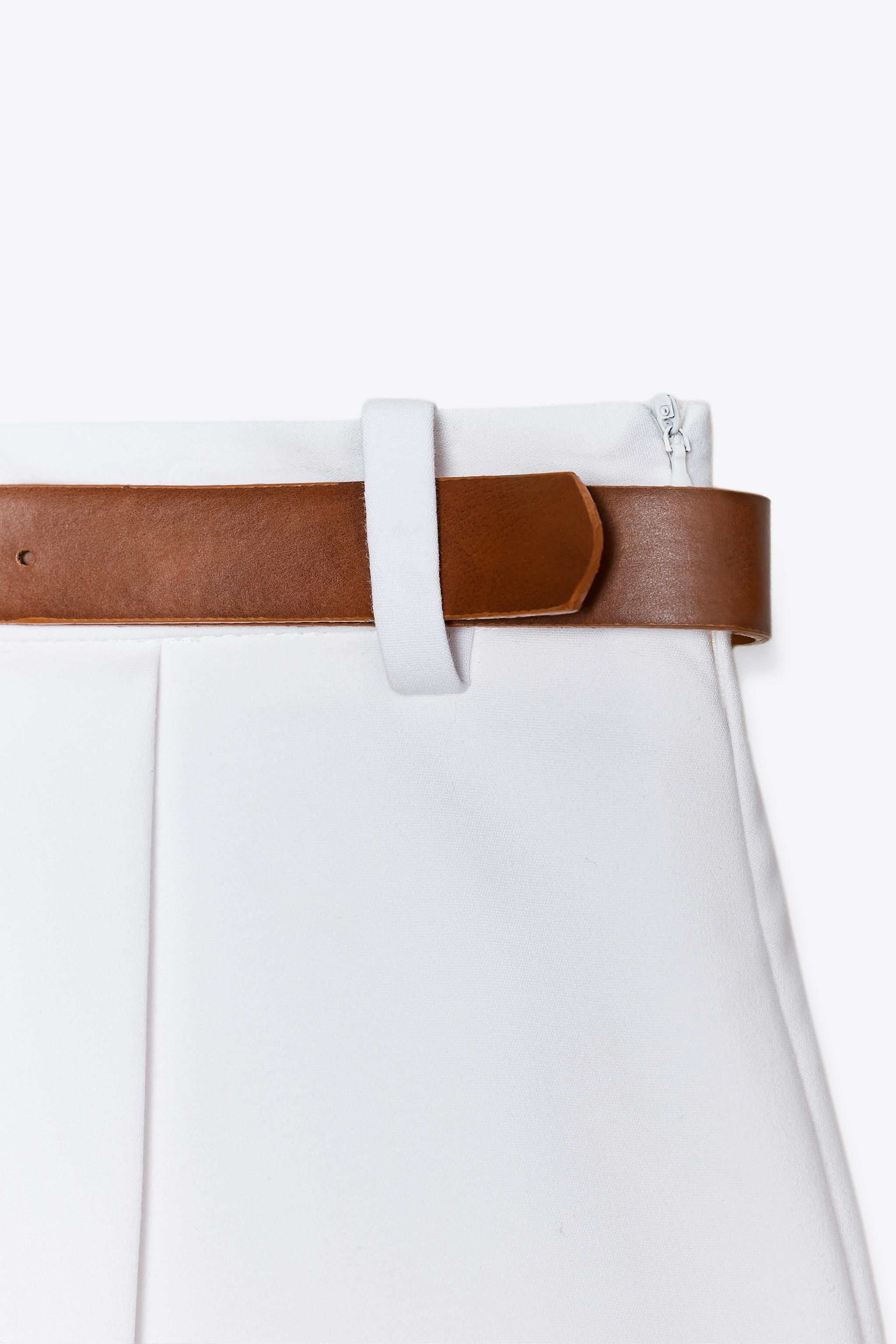 BELTED WRAP SKORT