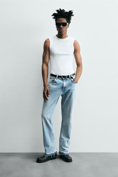 JEANS FLARE FIT - أزرق الخاص بـ Zara