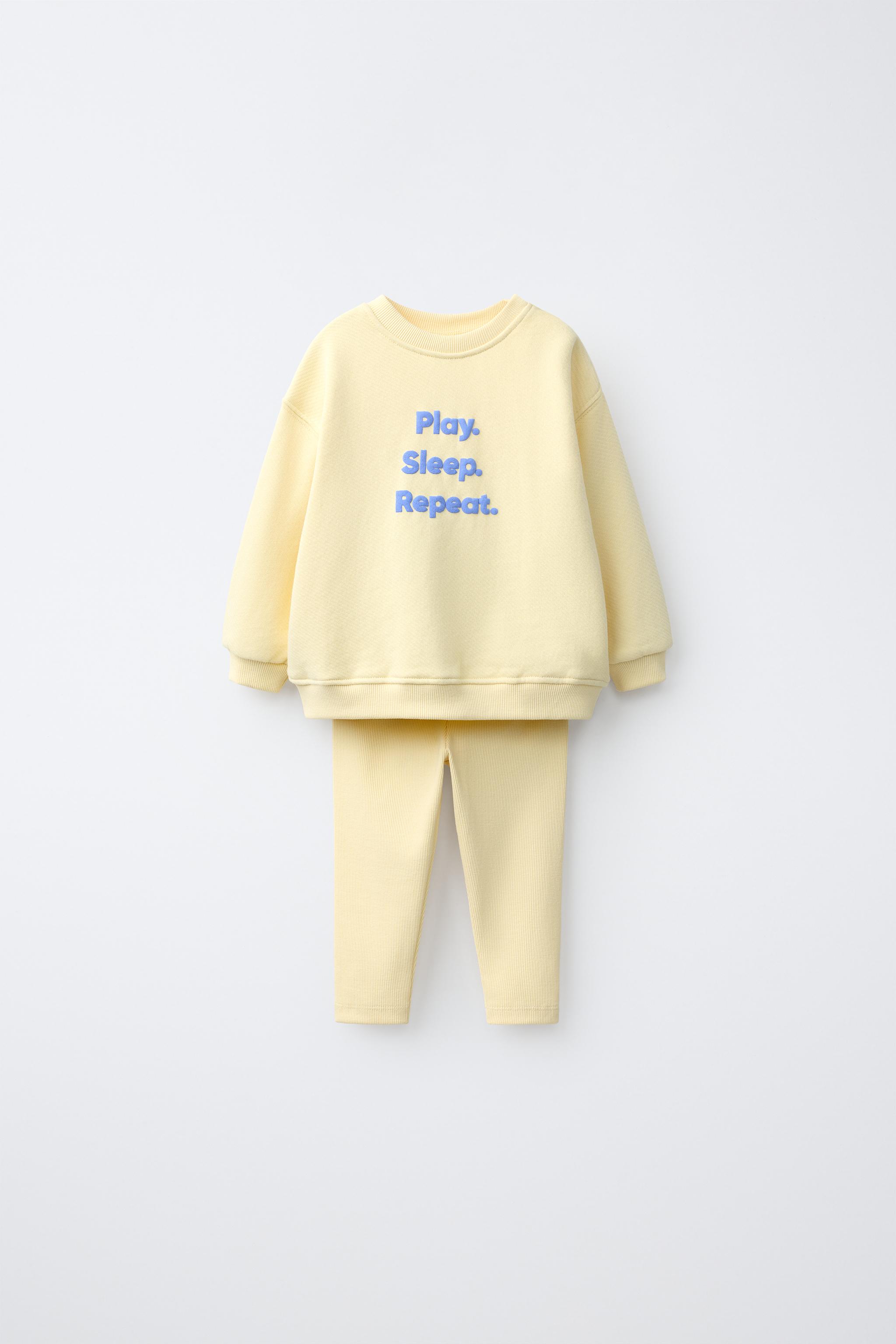 ENSEMBLE DE JOGGING SWEAT ET LEGGING AVEC INSCRIPTION