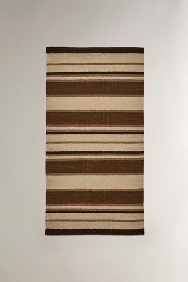 TAPIS RAYURES CONTRASTANTES - Marron de Zara - Image 2